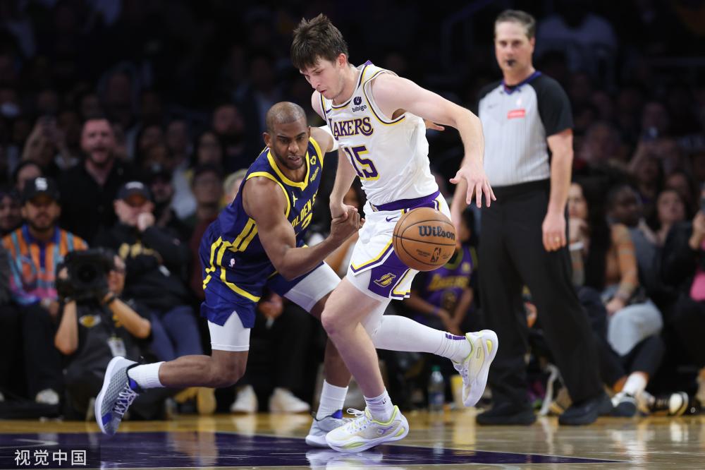 CBA排名又乱了！辽鲁决战前四，新疆跌落神坛，黑马失去主动权.