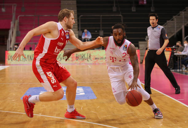 保持稳定并 保持稳定并